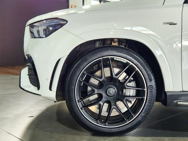 8f683f43-ae85-40ff-bef2-17abe53bd1e8