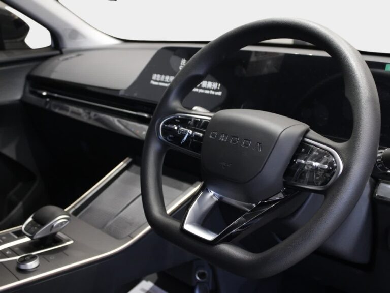 9cc7776e-ad40-49b3-9438-aa6a2d22d23e